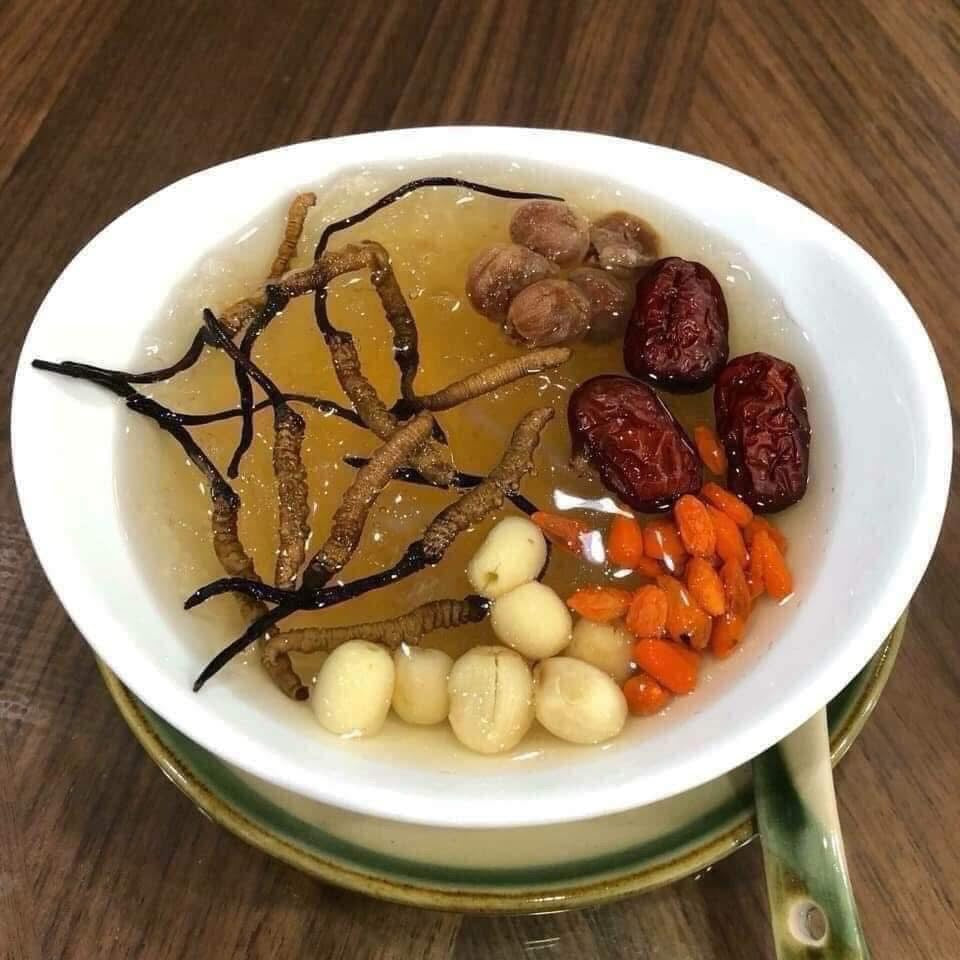 ĐÔNG TRÙNG HẠ THẢO NGUYÊN CON HÀN QUỐC- HỘP GỖ 45g
