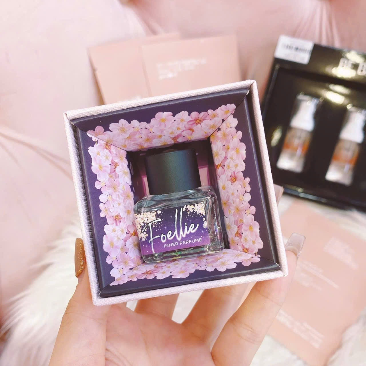 Nước hoa vùng kín Foellie tím (Foellie Eau De Cherry Blossom 5ml