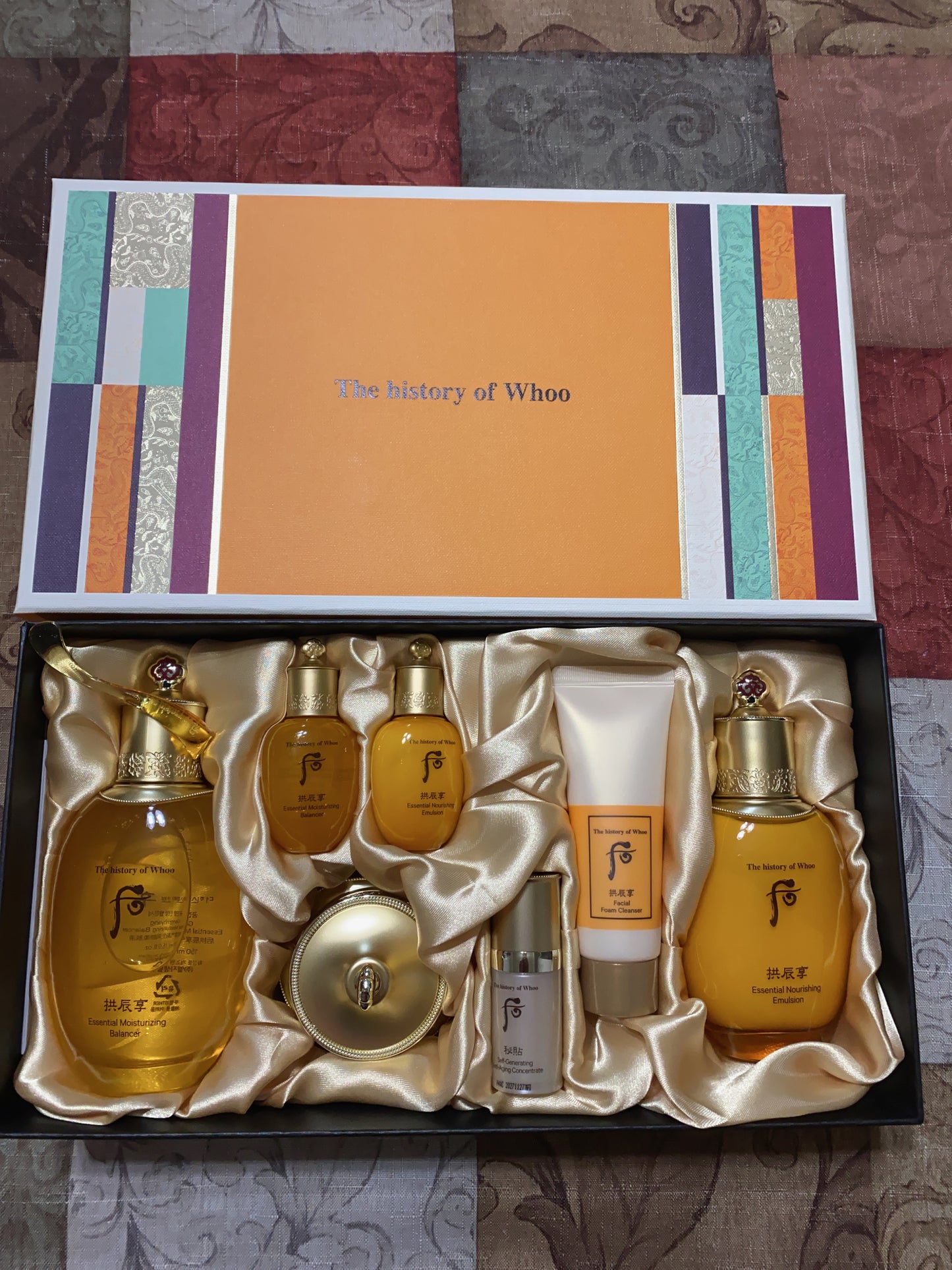 SET WHOO Vàng mới nhất 7 Chai