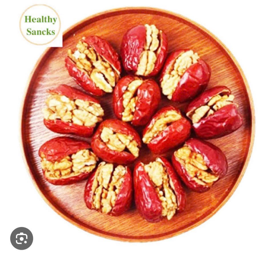 Táo Đỏ khô Bọc Óc Chó 500g