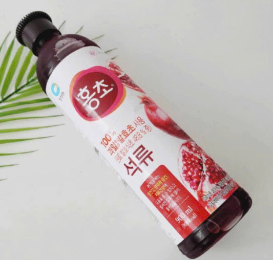 Dấm lựu đỏ Hàn Deasang 900ml