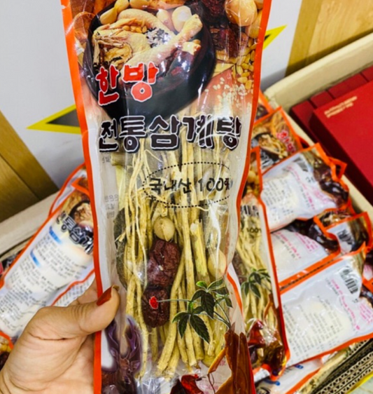Sâm Hầm Gà Hàn Quốc 100g